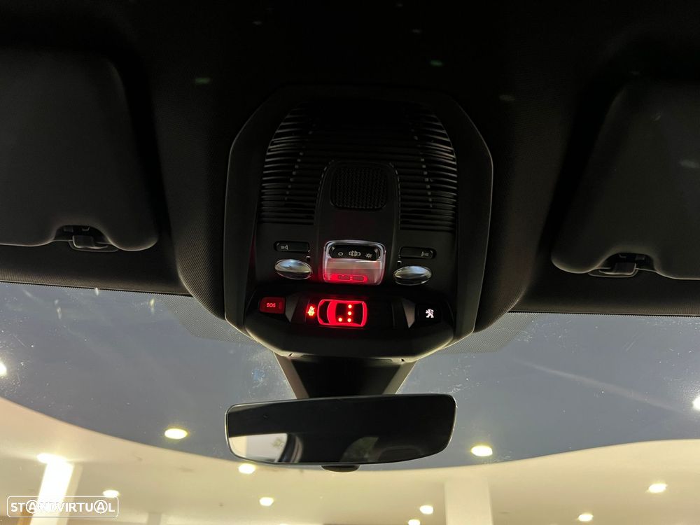 Peugeot 3008 1.6 Hybrid GT e-EAT8 - 31