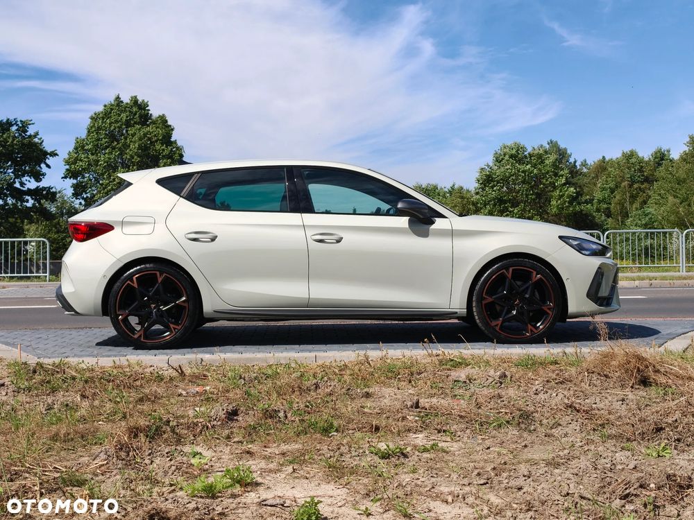 Cupra Leon 1.5 eTSI DSG - 15