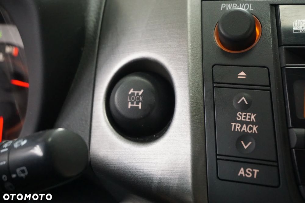 Toyota RAV4 2.2 D-4D 4x4 - 39