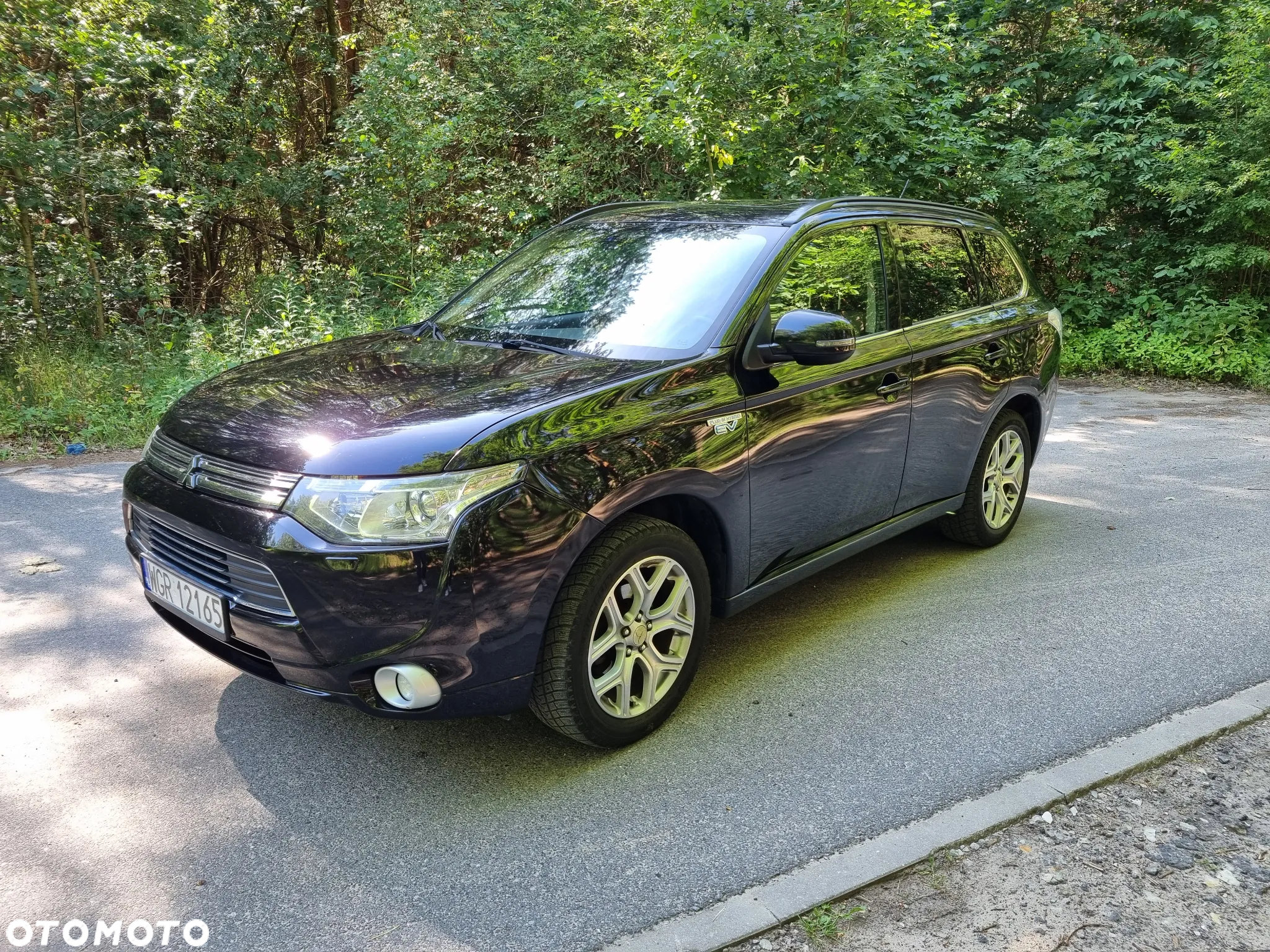 Mitsubishi Outlander PHEV Instyle NAVI + - 2