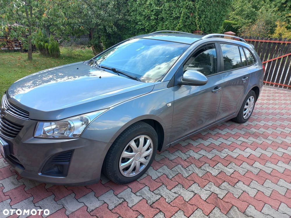Chevrolet Cruze 1.6 LS - 11