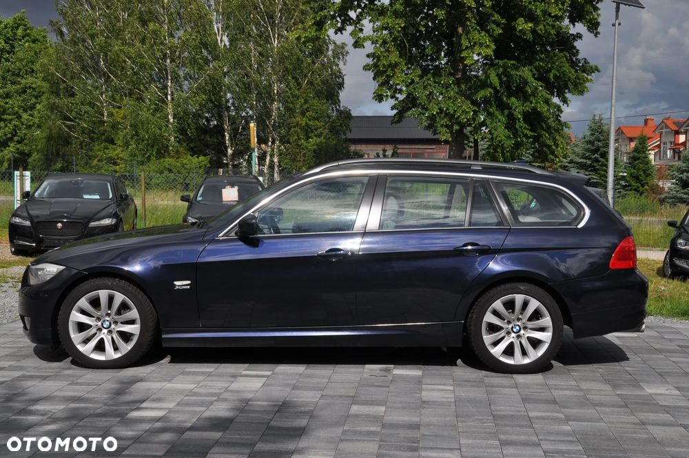 BMW Seria 3 330d xDrive DPF Edition Sport - 7