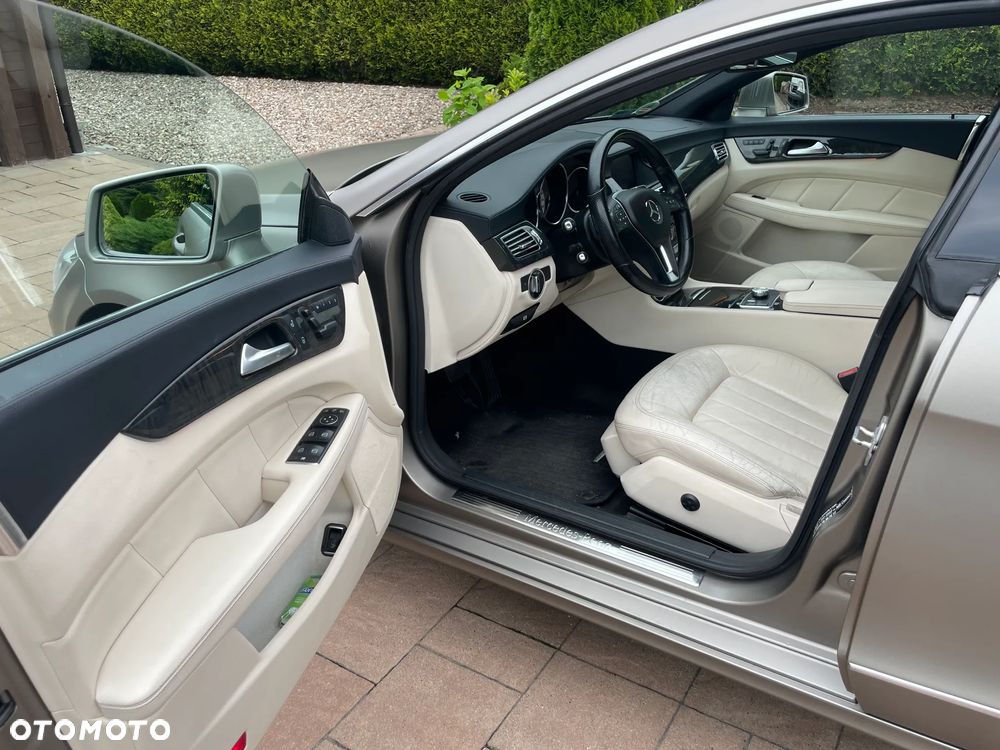 Mercedes-Benz CLS 350 CDI BlueEff - 10