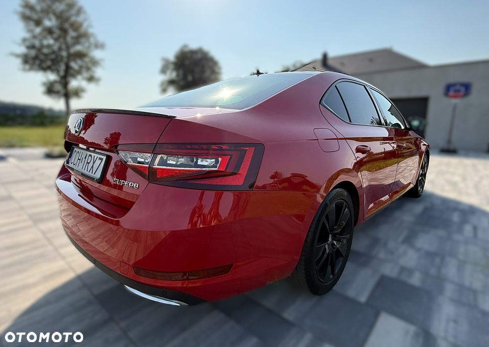 Skoda Superb 2.0 TDI Sportline DSG - 7