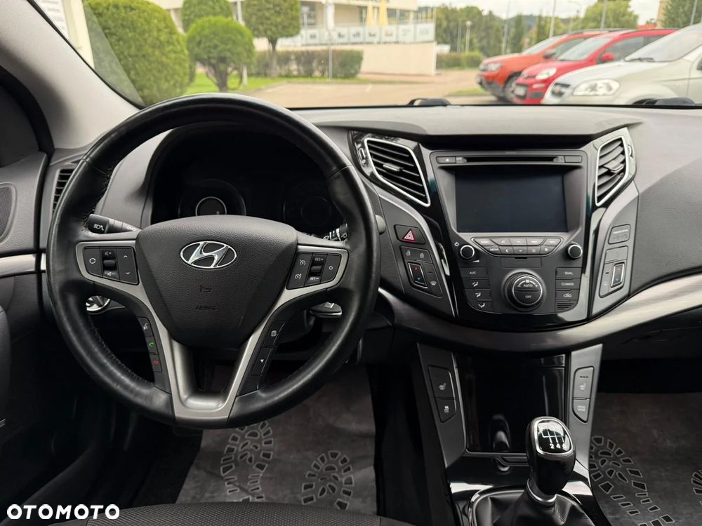 Hyundai i40 1.6 GDI Comfort + - 6