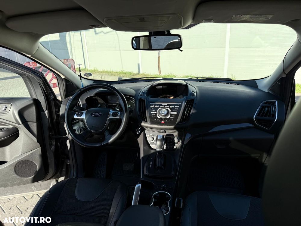 Ford Kuga 2.0 TDCi 4WD Powershift Titanium - 11