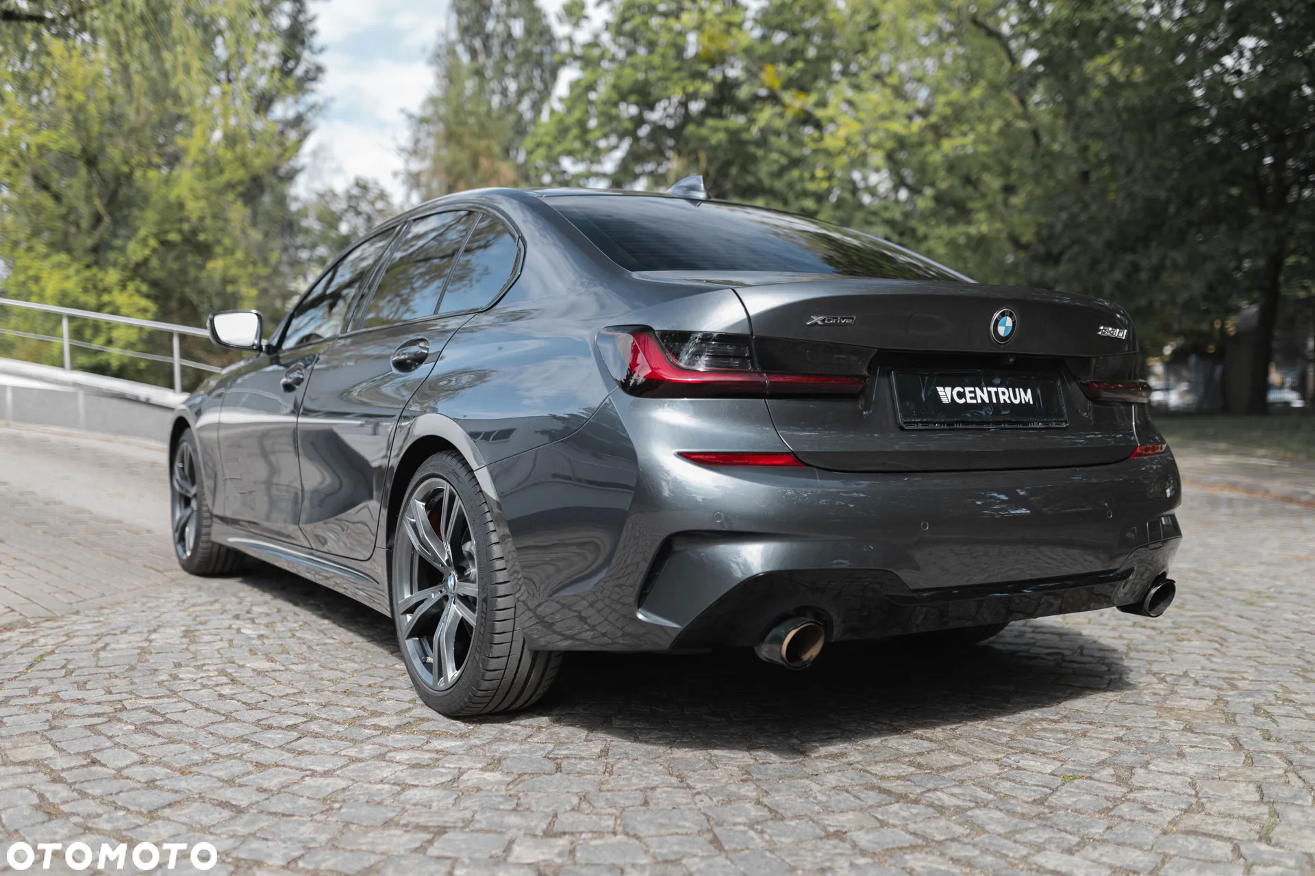 BMW Seria 3 330i xDrive M Sport - 13
