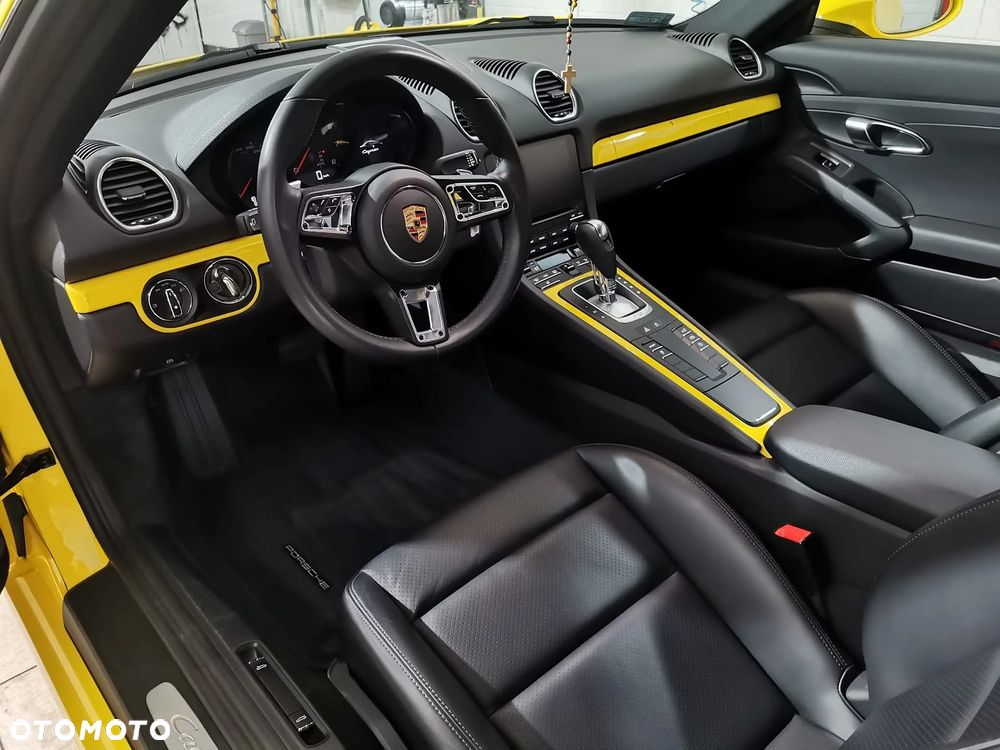 Porsche 718 Cayman 2020