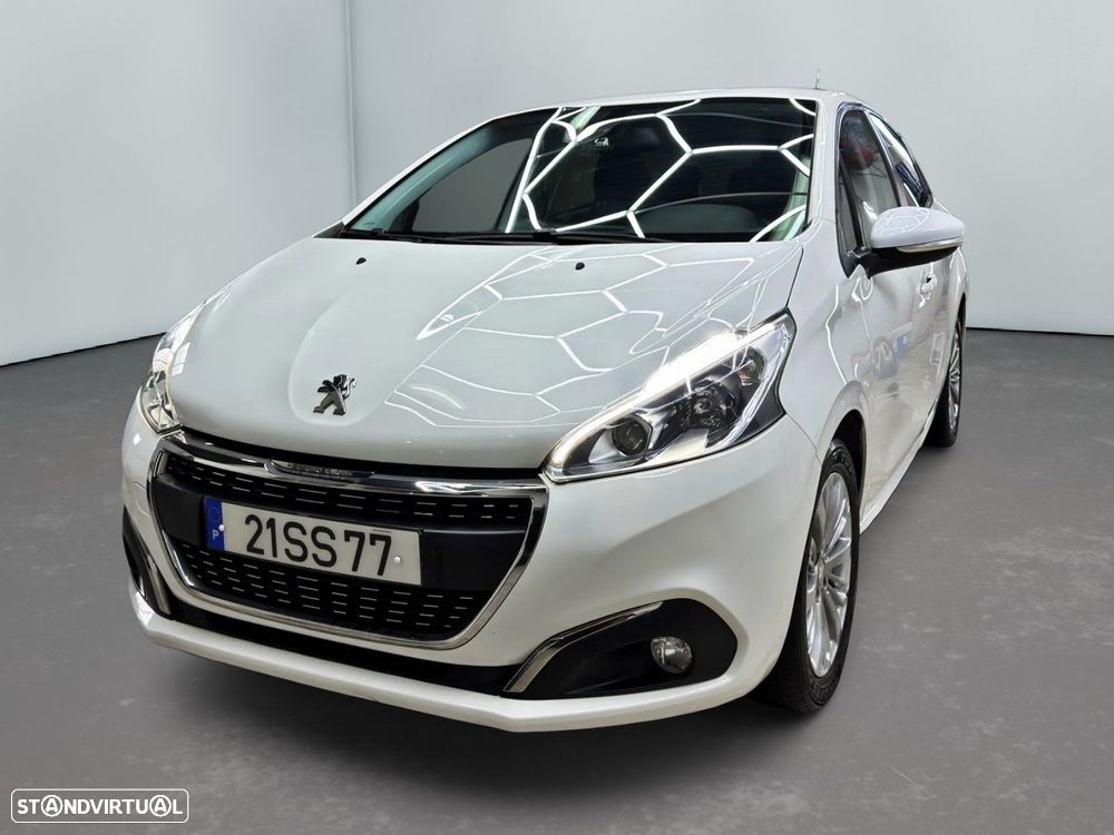 Peugeot 208 1.6 BlueHDi Style - 1