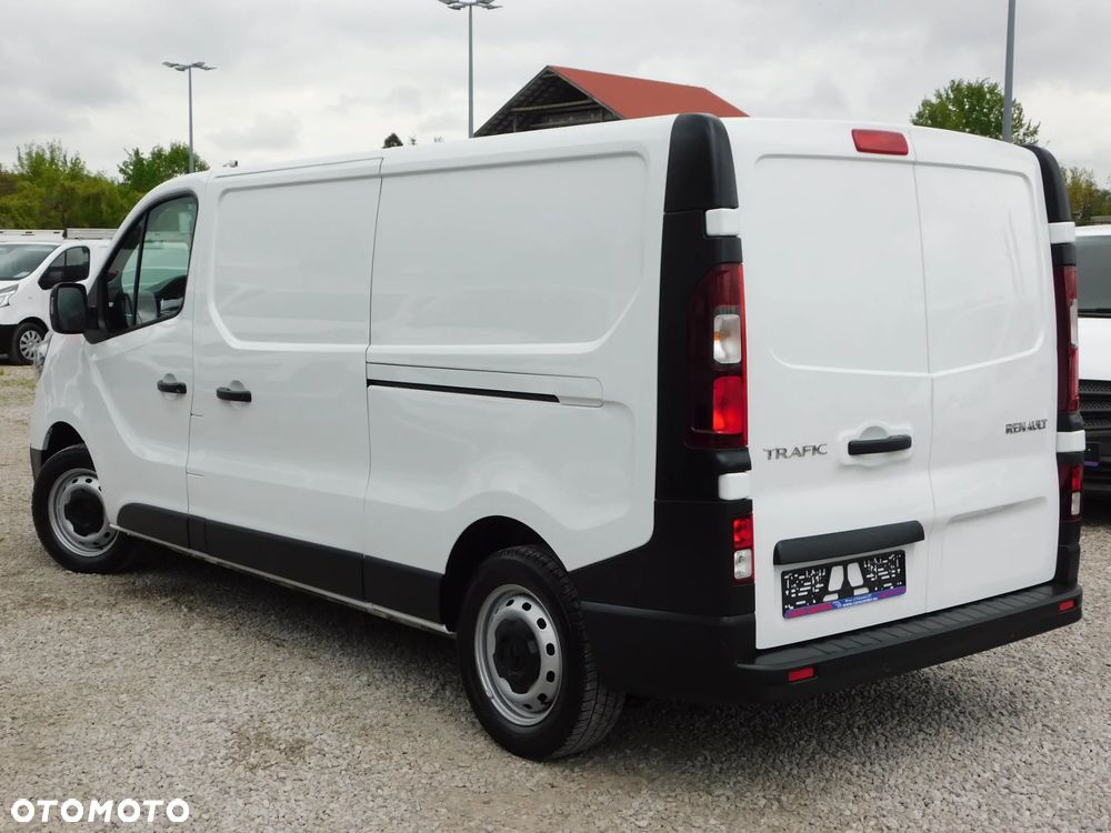 Renault Trafic - 10