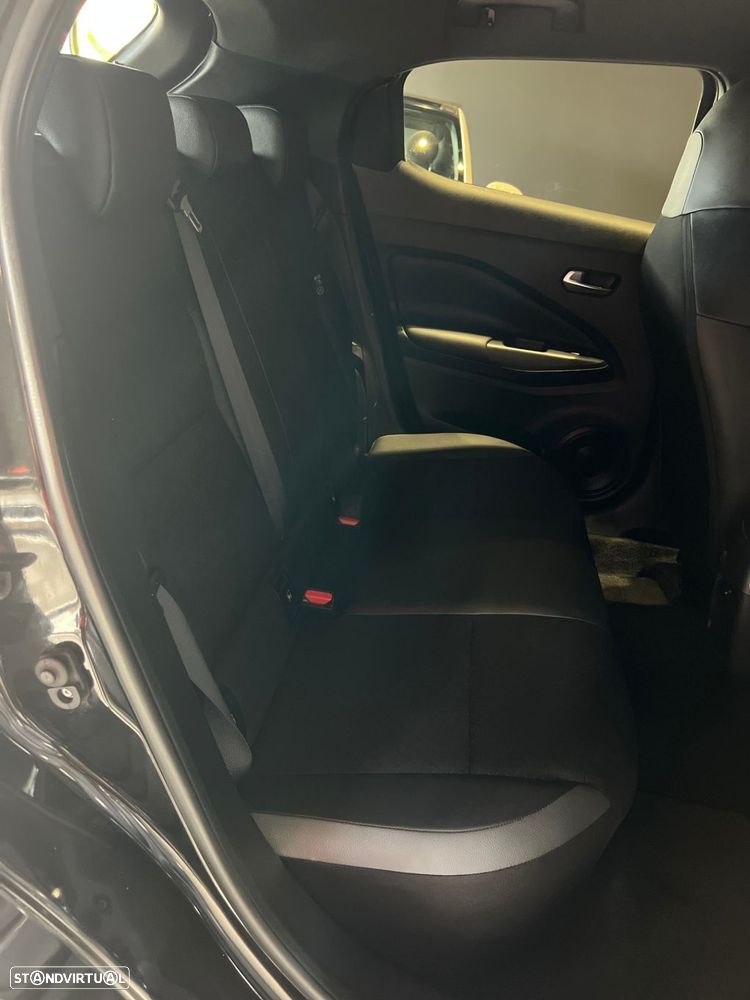 Nissan Juke 1.6 Hybrid Acenta - 37