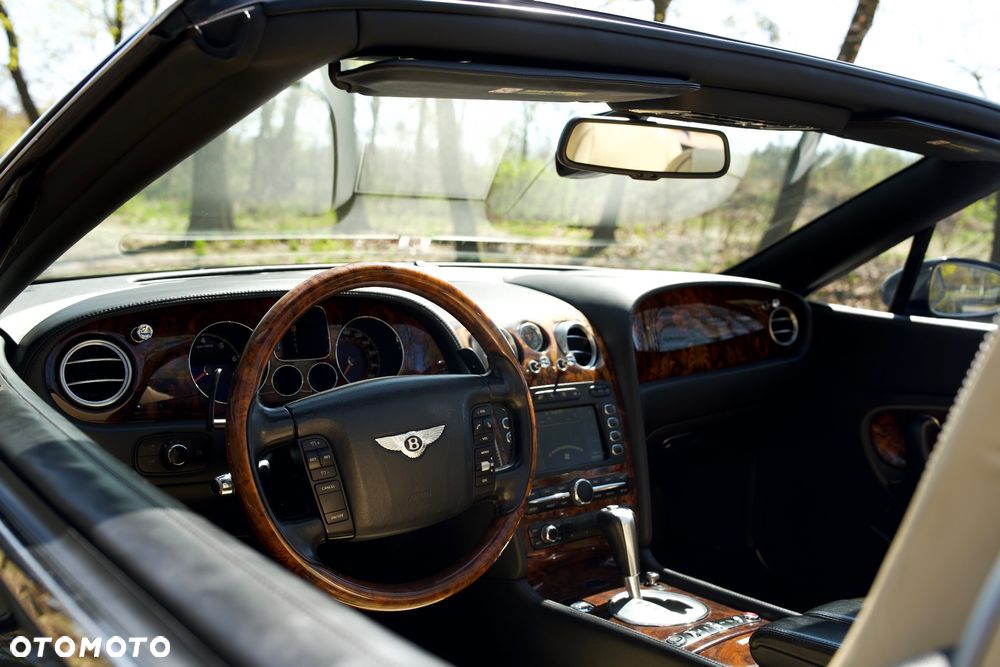 Bentley Continental GT - 19