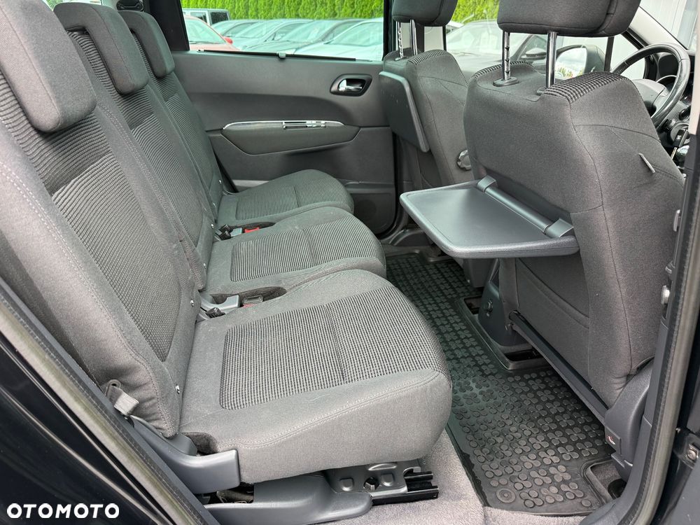 Peugeot 5008 1.6 HDi Premium - 13