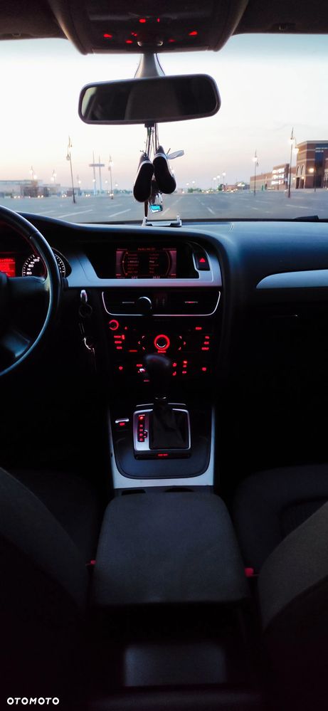 Audi A4 Avant - 15