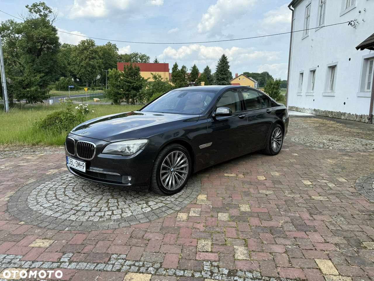 BMW Seria 7 750i - 36