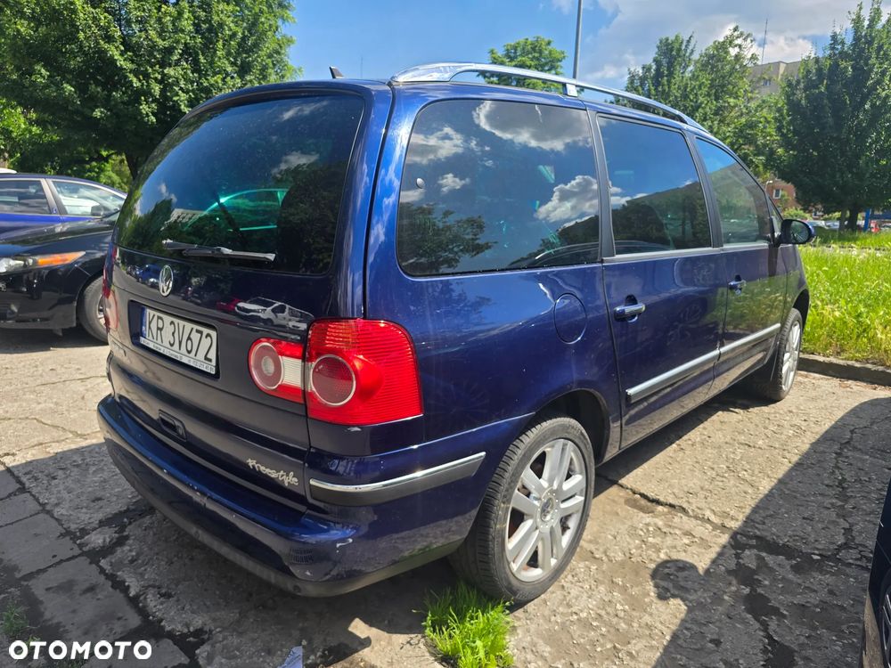 Volkswagen Sharan 2.0 TDI Comfortline - 2