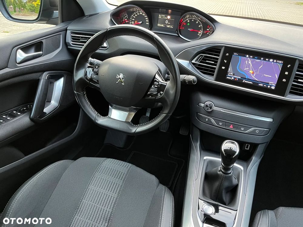 Peugeot 308 - 15