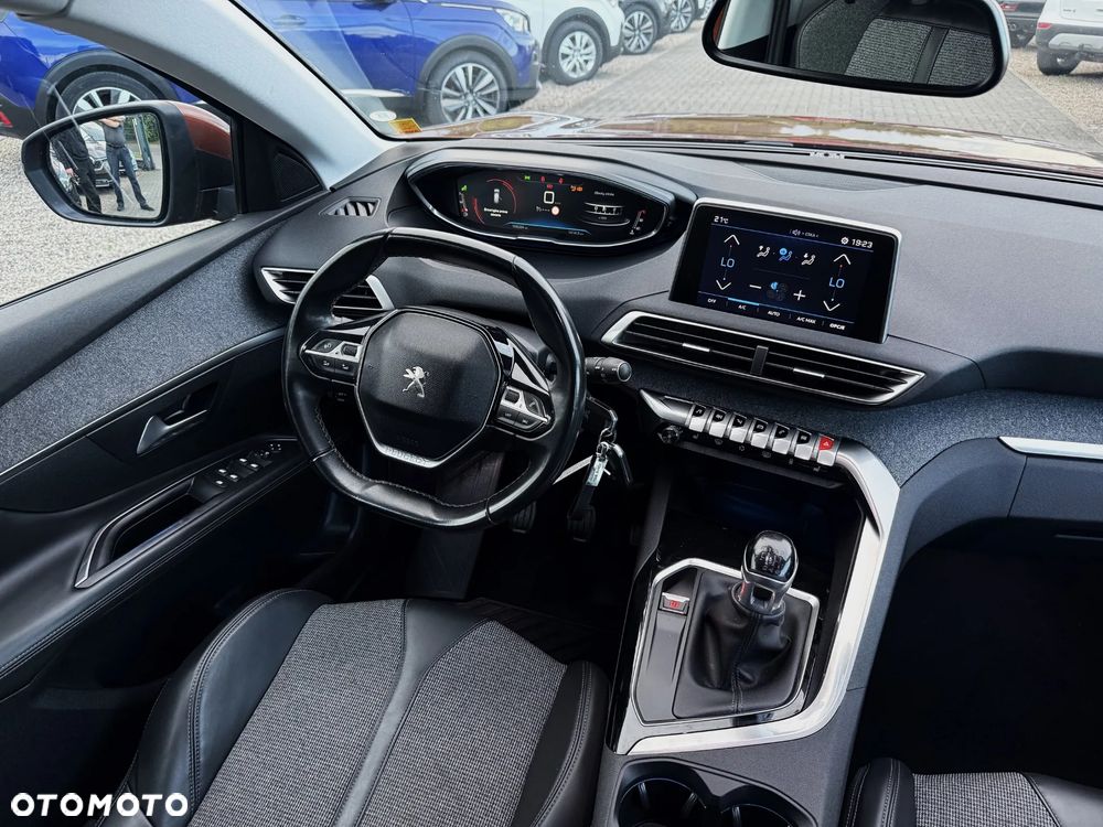 Peugeot 3008 BlueHDi 130 Stop & Start Allure Business-Paket - 12