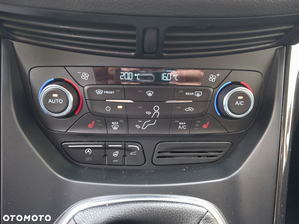 Ford Kuga 2.0 TDCi FWD Titanium - 16