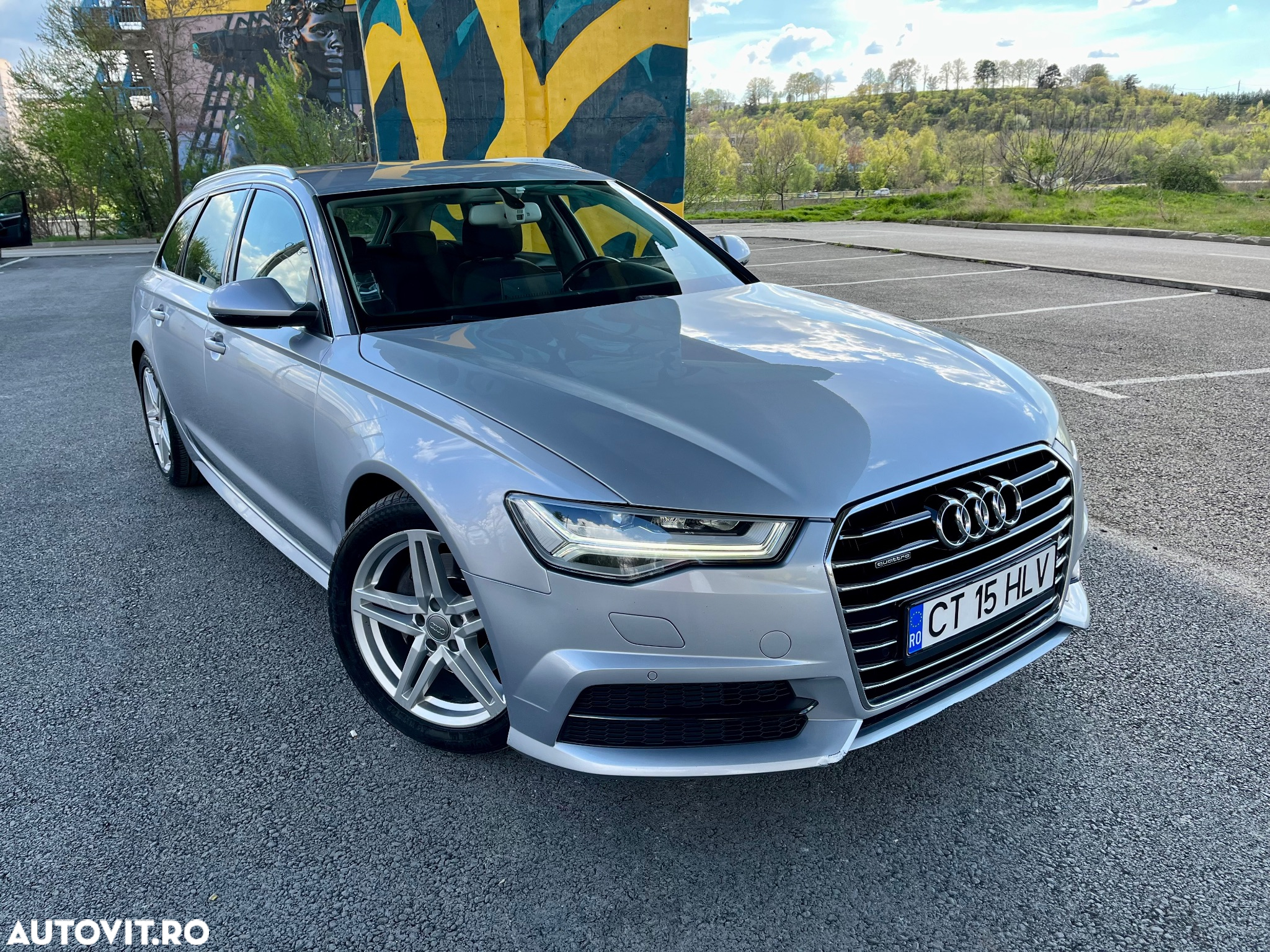 Audi A6 Avant 2.0 TDI quattro S tronic - 15