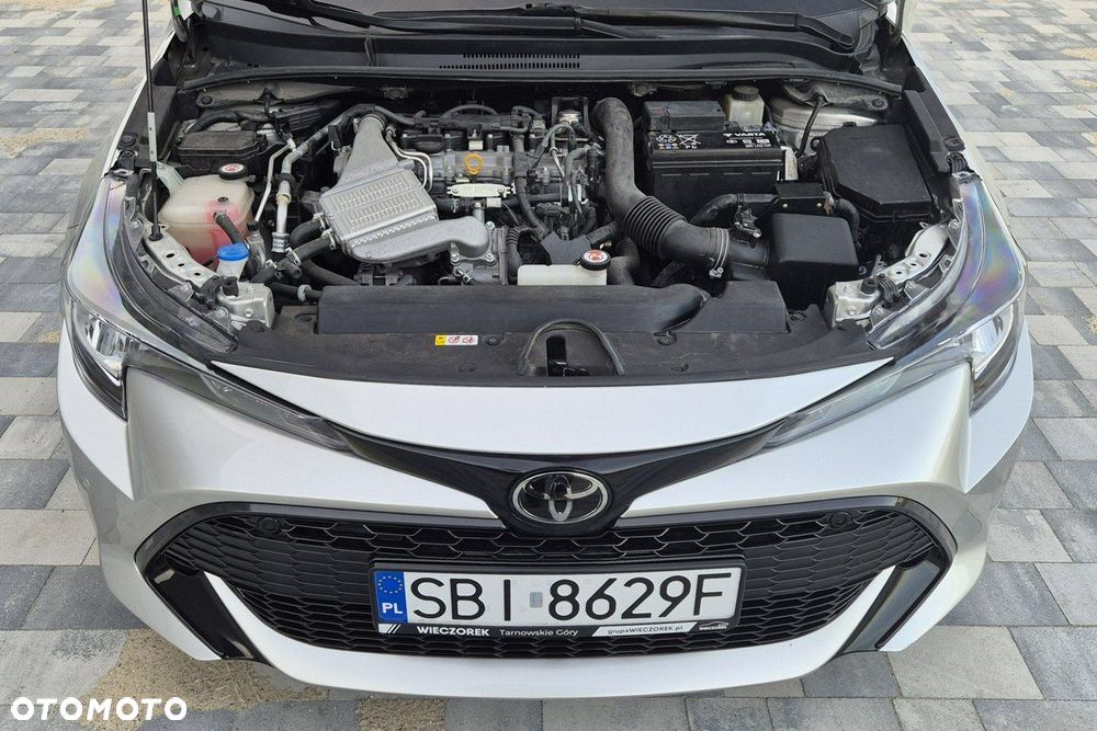 Toyota Corolla - 25