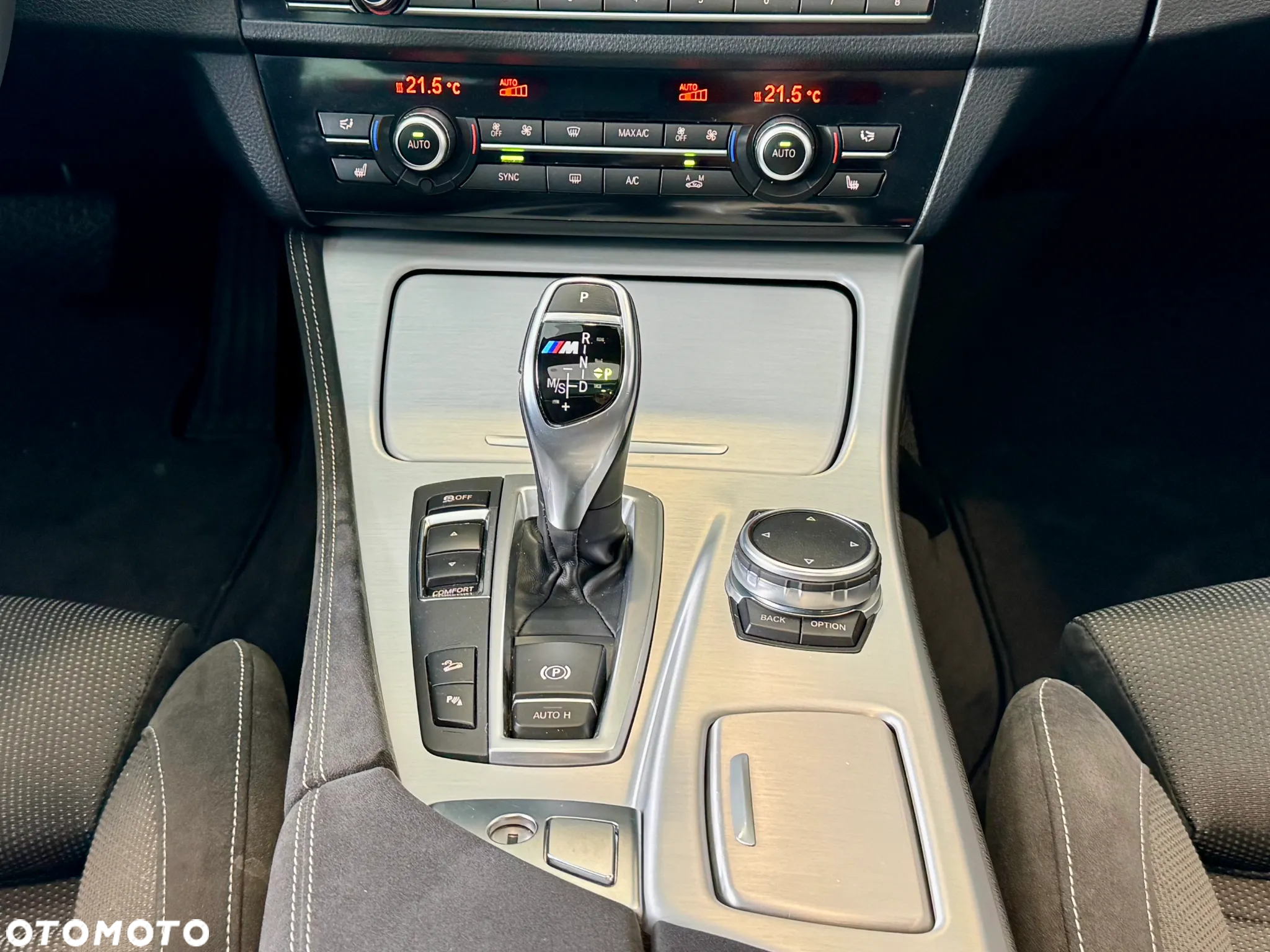 BMW Seria 5 530d xDrive Touring Sport-Aut - 18