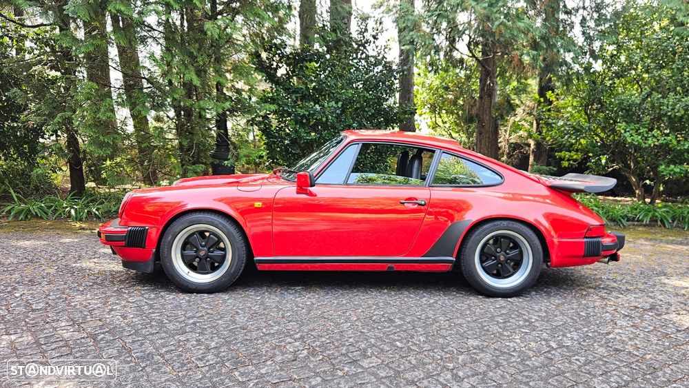 Porsche 911 Série G - 29