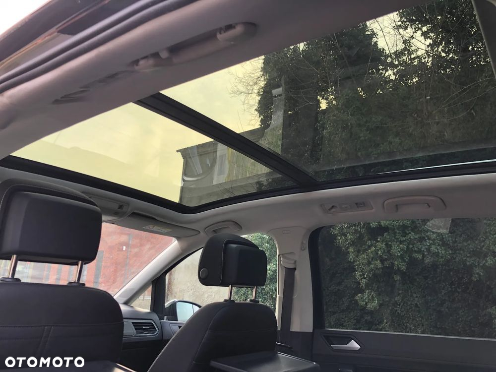 Volkswagen Touran 1.5 TSI ACT OPF Join - 13