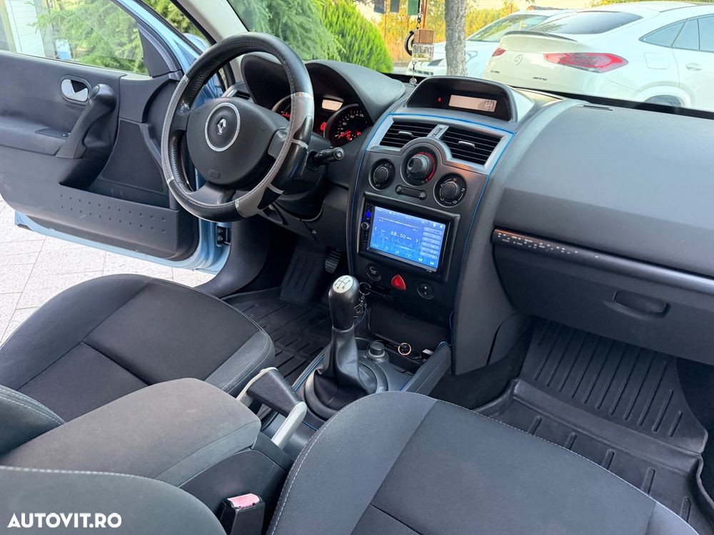 Renault Megane II 1.5 dCi Authentique - 10