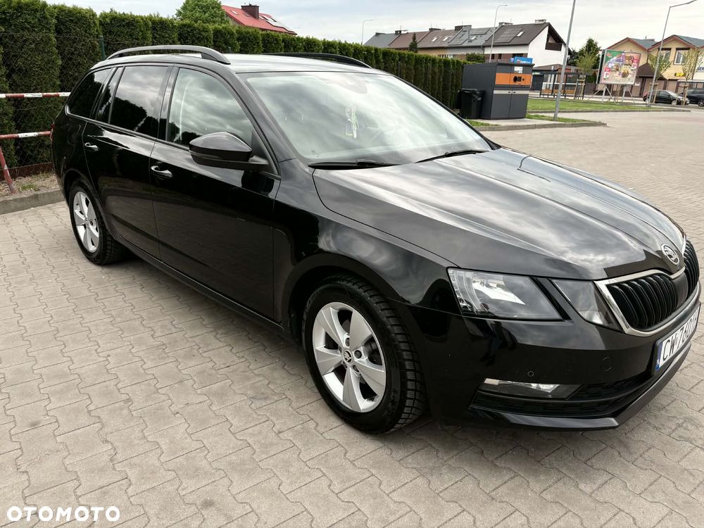 Skoda Octavia 1.6 TDI Ambition - 2