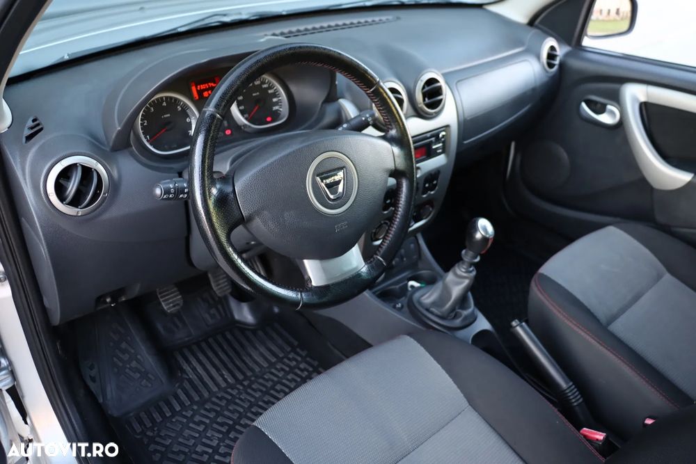 Dacia Duster dCi 110 FAP 4x4 Delsey - 4