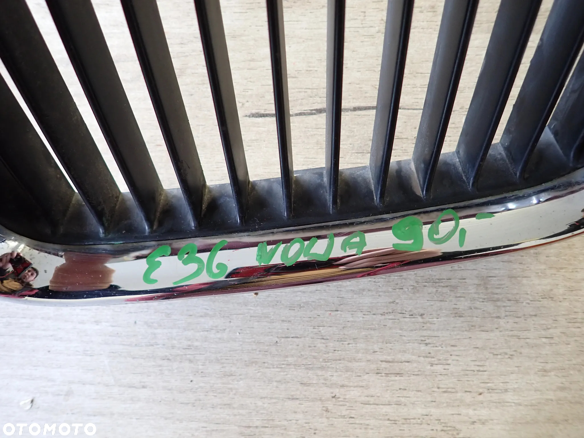 BMW 3 E36 ATRAPA GRILL NERKA LEWY PRZÓD 8122237 ORG - 4