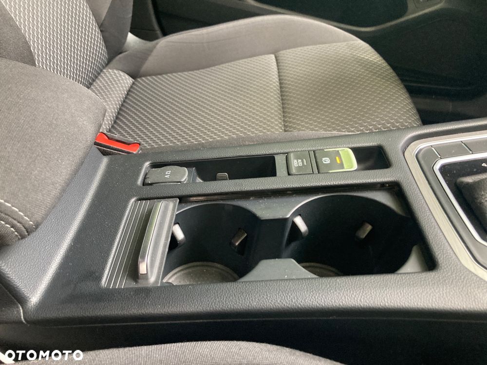 Volkswagen Passat 2.0 TDI EVO Essence DSG - 14