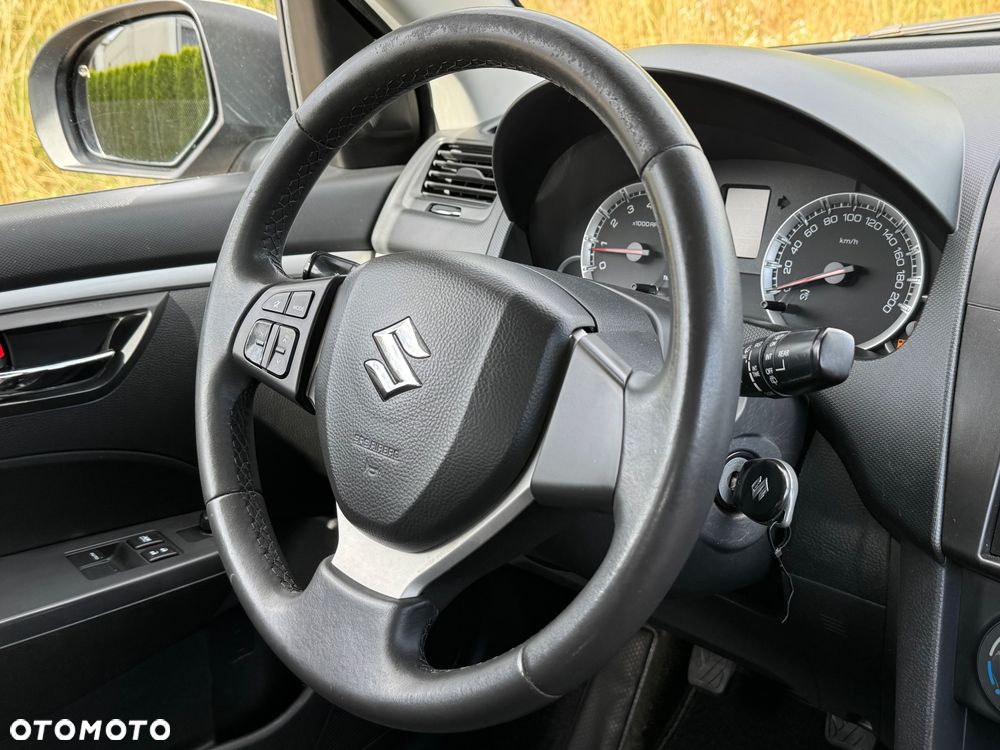 Suzuki Swift 1.2 BlackWhite - 18