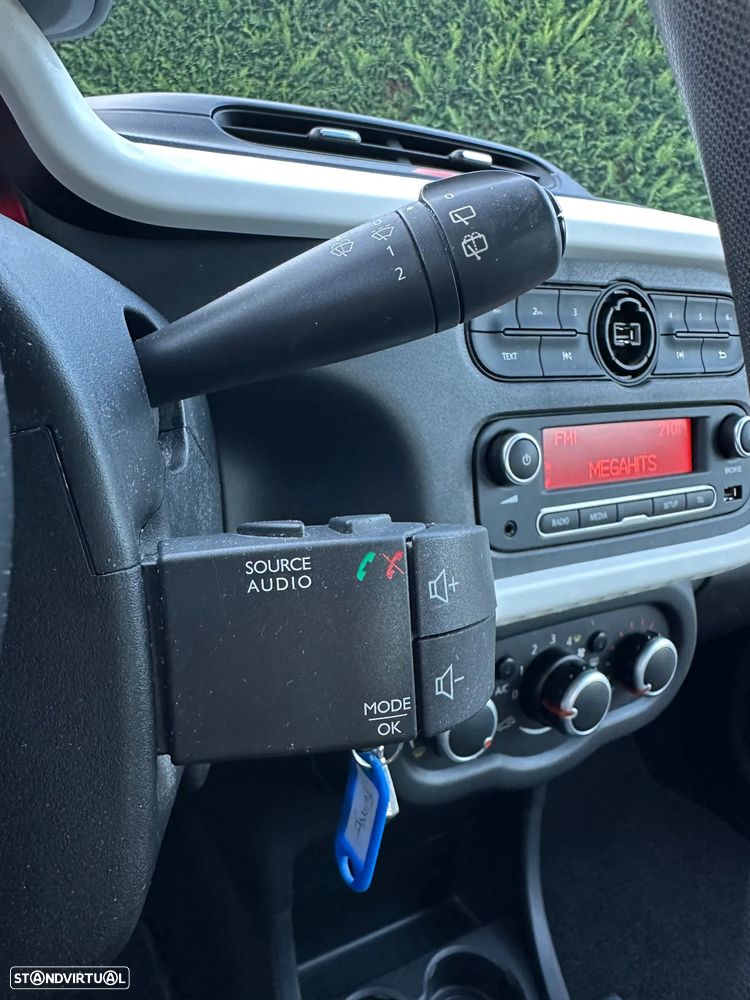 Renault Twingo E-Tech — fotografia 13