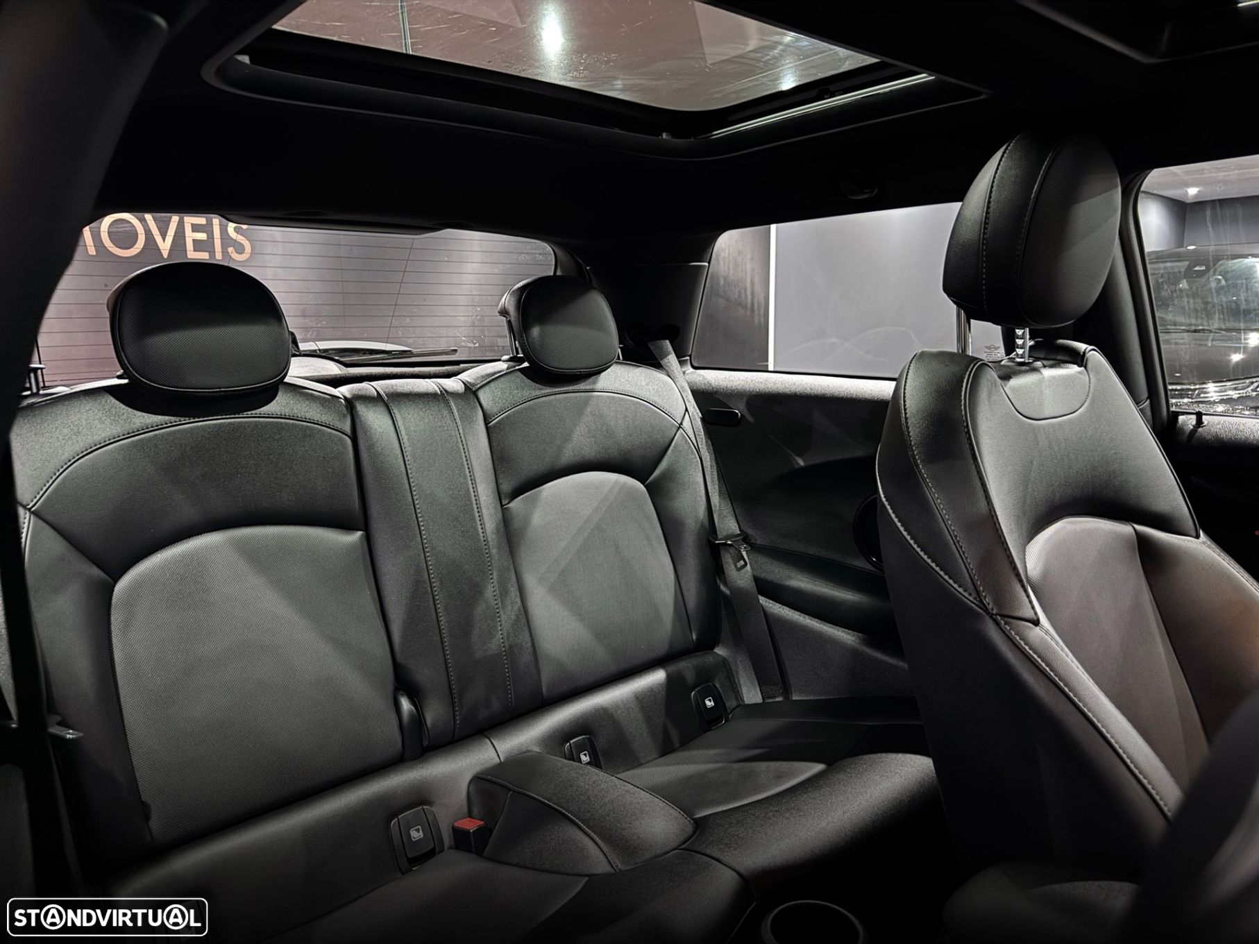MINI 3 Portas Cooper SE Camden Edition - 35