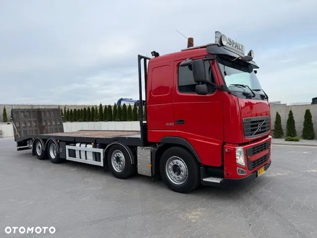 Volvo FH 440 Laweta 8x2 Transport Maszyn 9M / Super Stan