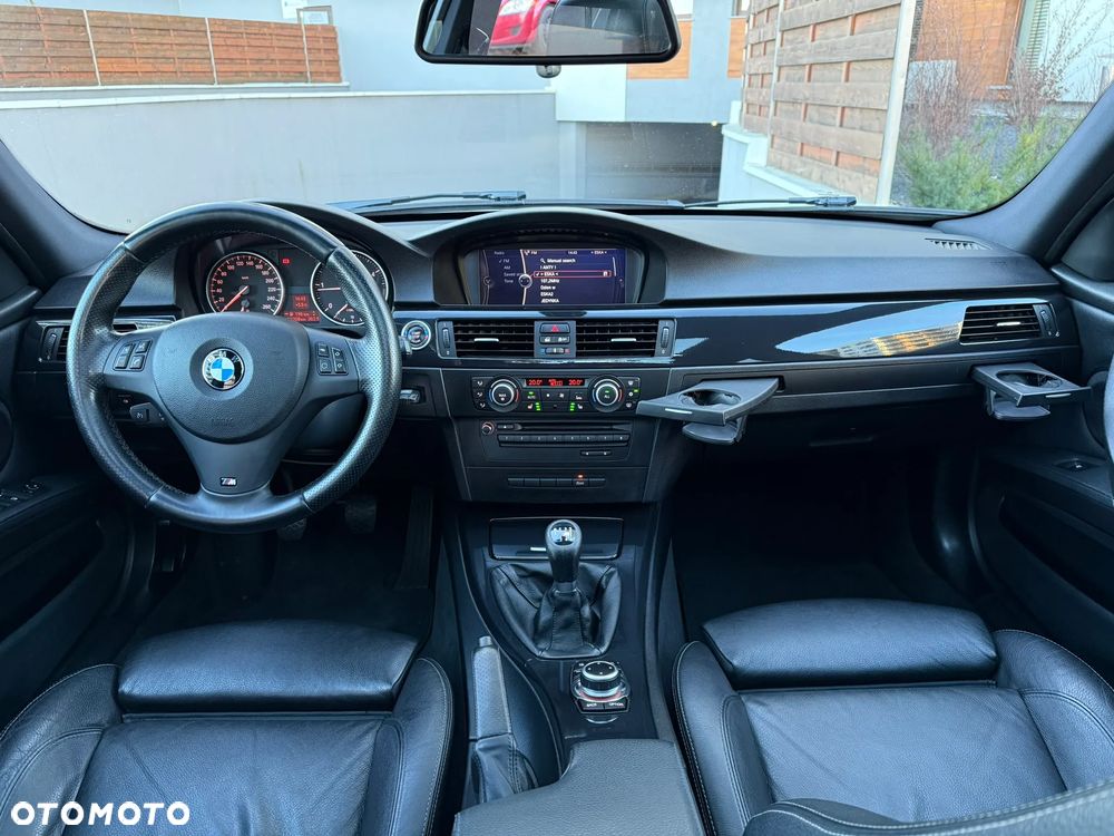 BMW Seria 3 320d Efficient Dynamics Sport Line - 26