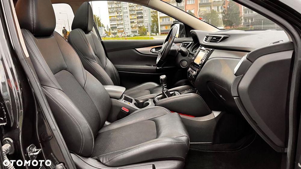 Nissan Qashqai 1.6 DIG-T Tekna - 35