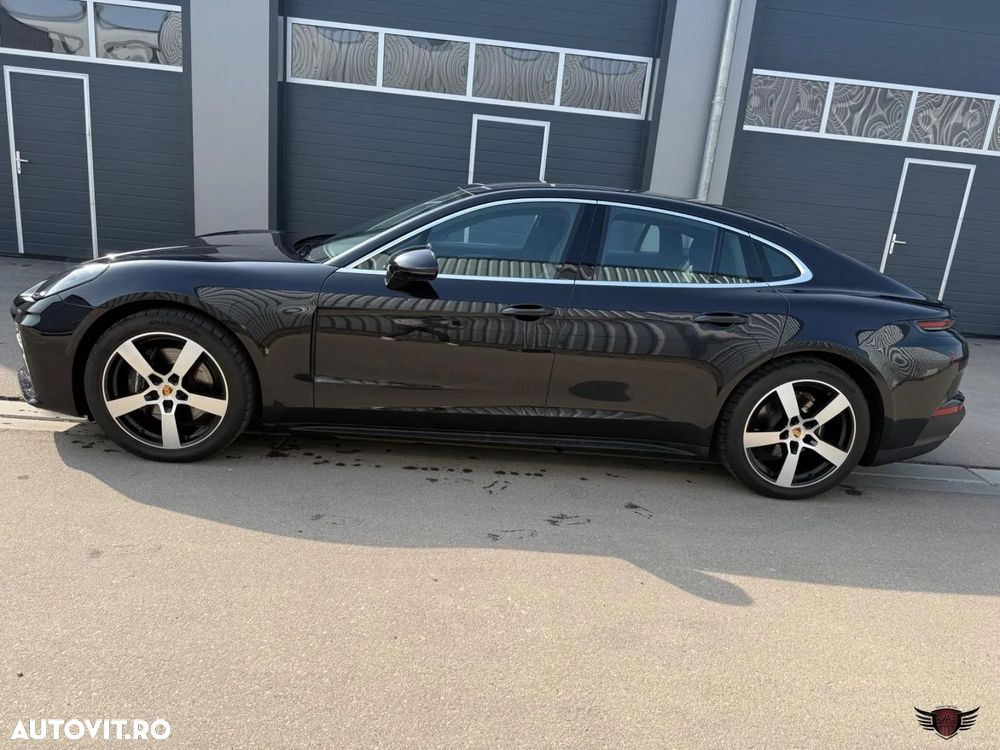 Porsche Panamera - 19