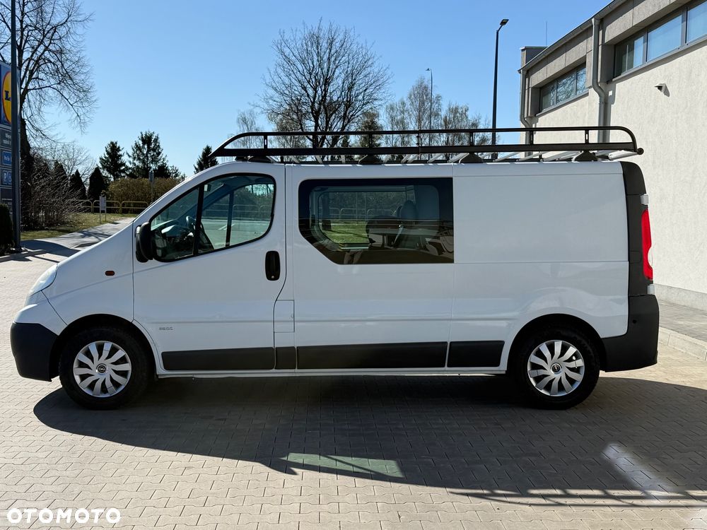 Opel Vivaro - 24