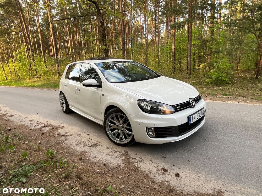 Volkswagen Golf 2.0 TDI Comfortline - 6