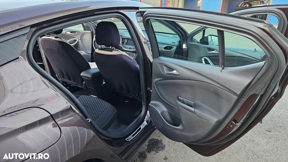 Opel Astra 1.4 Turbo ECOTEC Enjoy - 11