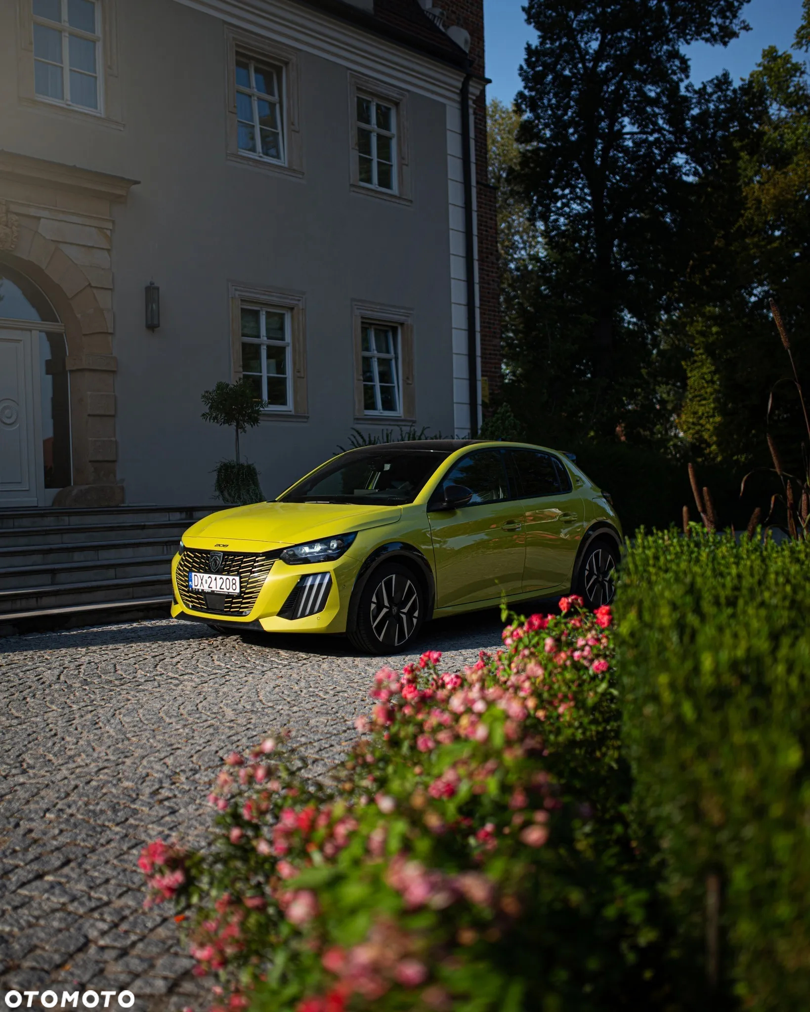 Peugeot 208 - 2