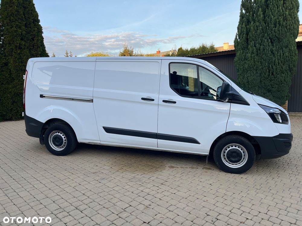Ford Transit Custom  L2H1 - 13