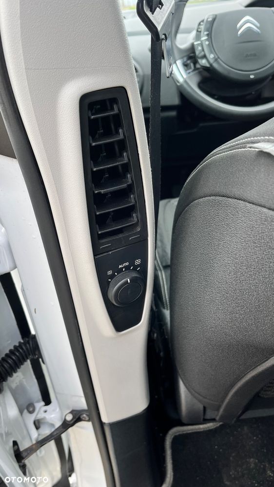 Citroën C4 Grand Picasso 1.6 VTi Attraction - 20