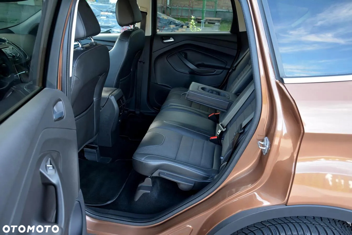 Ford Kuga 1.6 EcoBoost 2x4 Titanium - 20
