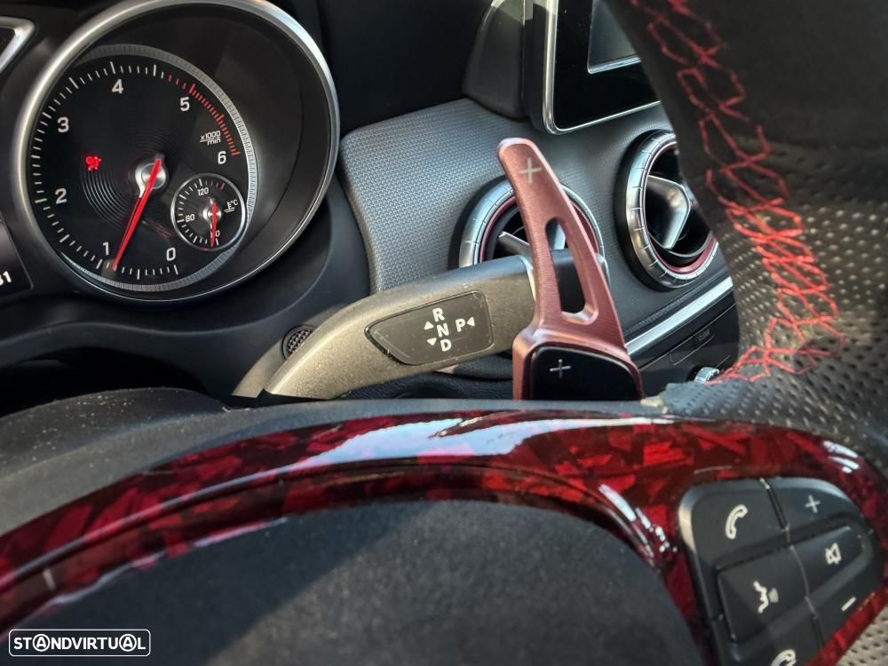 Mercedes-Benz CLA 180 d Shooting Brake Urban Aut. - 19