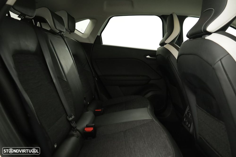 Renault Captur 1.0 TCe Techno Bi-Fuel - 24