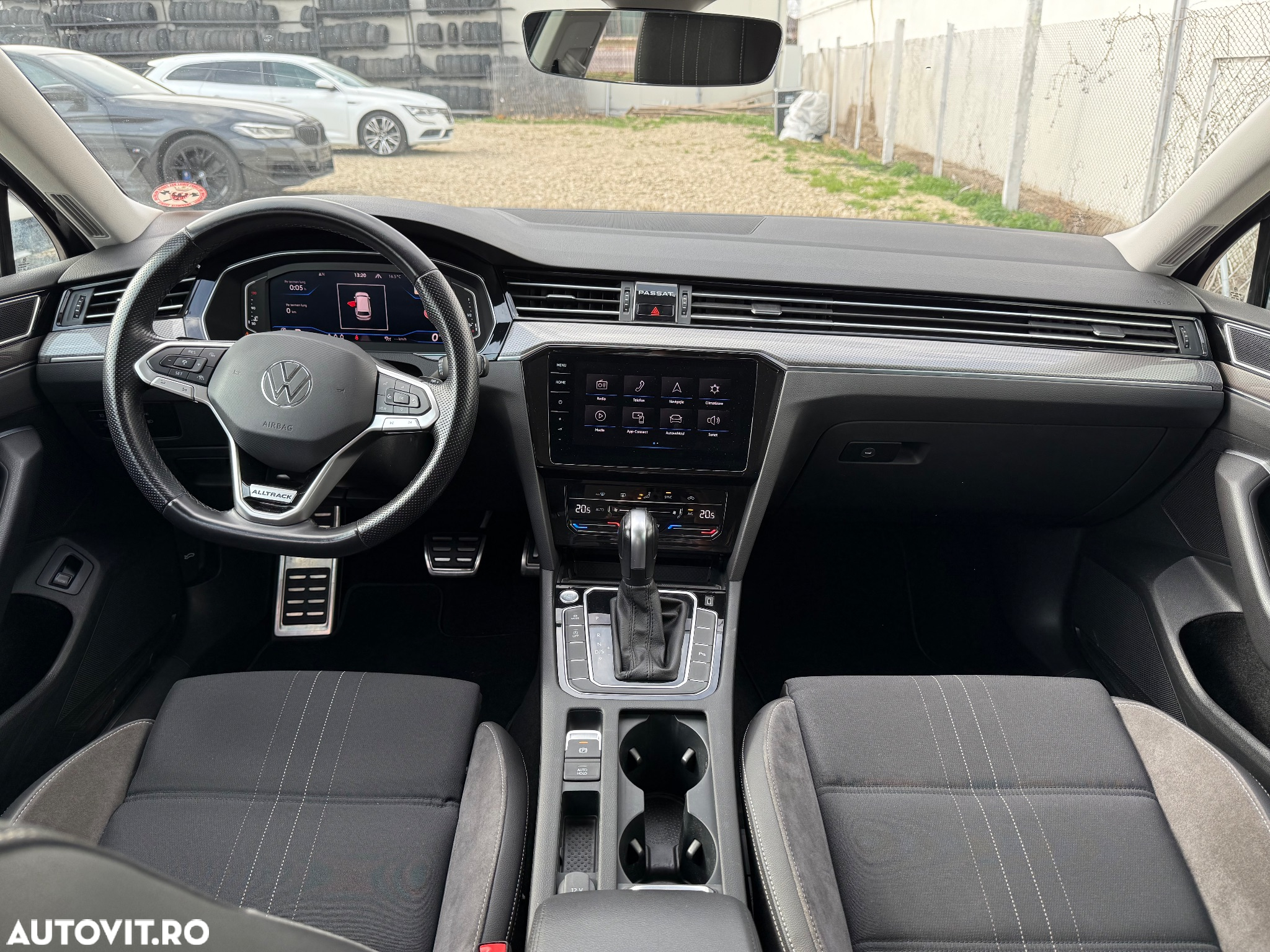 Volkswagen Passat - 19